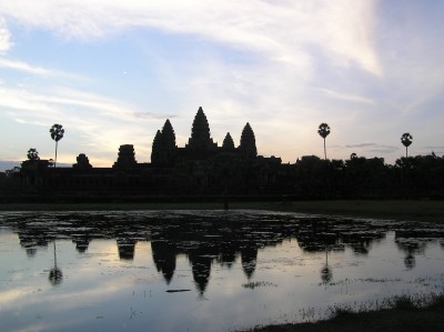 Angkor-Wat-sunrise (pic: Natasha von Geldern)