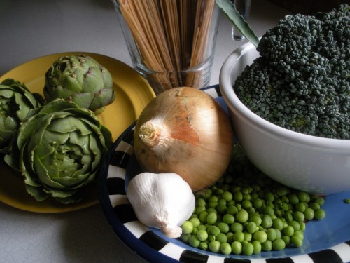 Making the Most of Seasonal Eating: Garden pasta ingredients