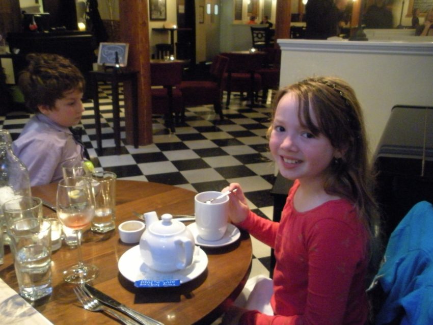  A Life Full of Joy: French dining with my babies