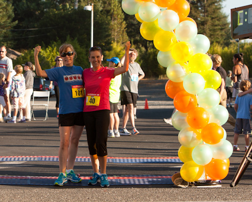 Heather-and-Sherry-5k-run