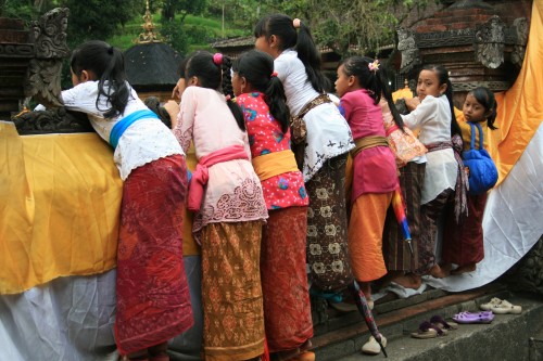 Temple ceremony, Bali (pic Natasha von Geldern)