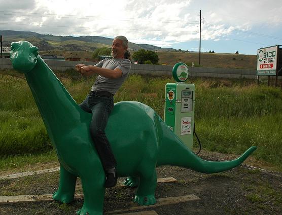 Tom the taming Dino on our Dream Trip