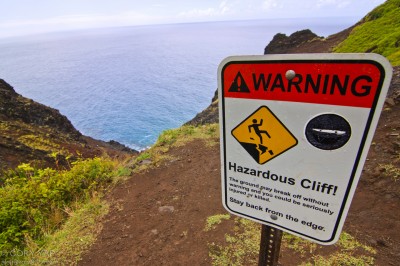 Live Your Dreams: Hazardous cliffs warning when i hiked the na pali coast trail