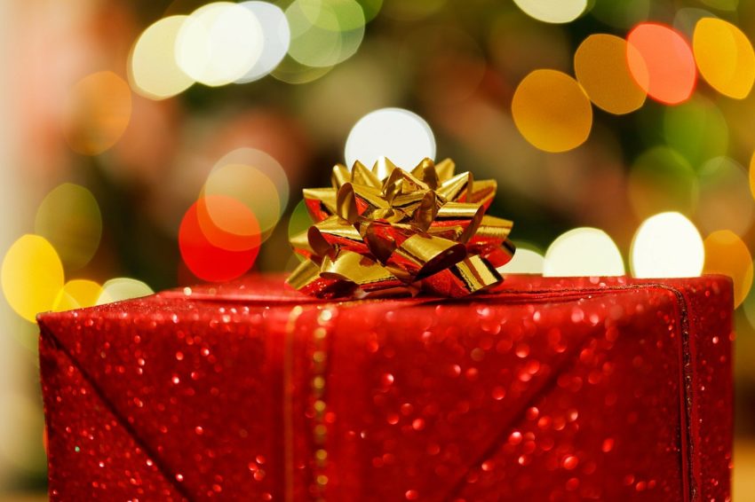Holiday Gift Guide for Athletes: The Top 8 Gifts