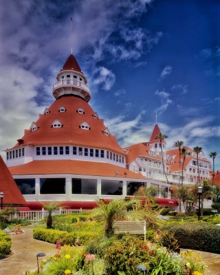 Don't Pick a Dream that Force a Choice Between Who You Are and What You Love: Hotel Del Coronado San Diego