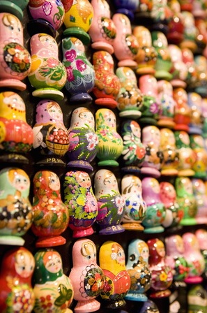 8 Sites with Great Animal Magnetism: Display of Russian Doll Fridge Magnets Buy at Art.com